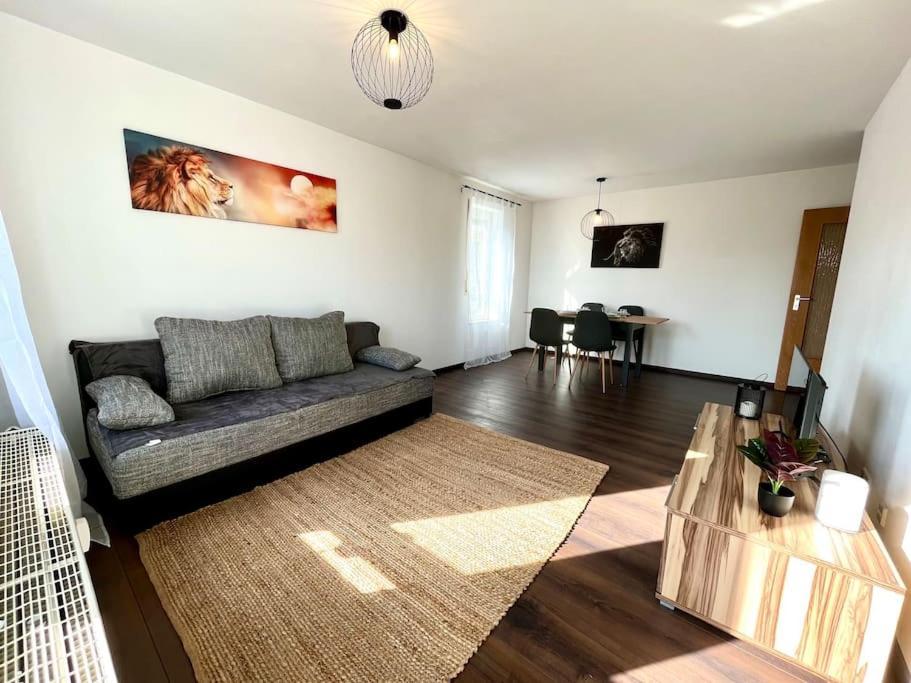 Apartment Am Puls Der Stadt, Inkl Tg-stellplatz & Balkon *